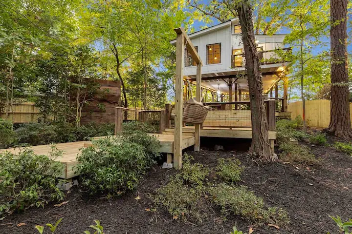 Bask in the private gardens, multiple deck spaces, and the spacious treehouse that is equipped with heating and a/c.