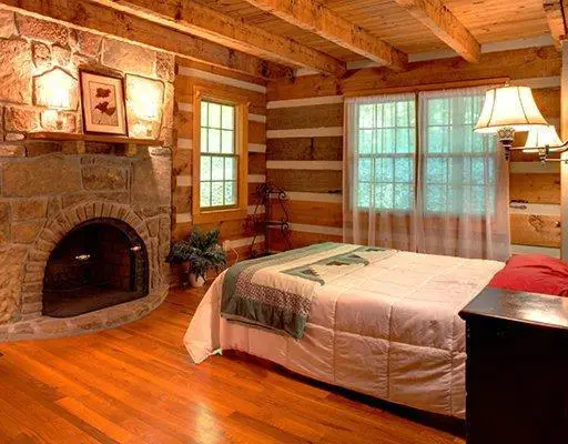 Rustic log cabin bedroom